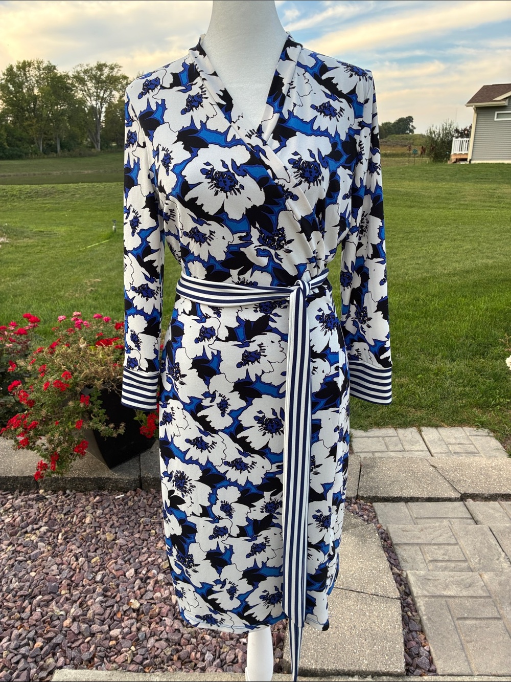 The Limited Floral Wrap Dress with Blue/Black and White Print S